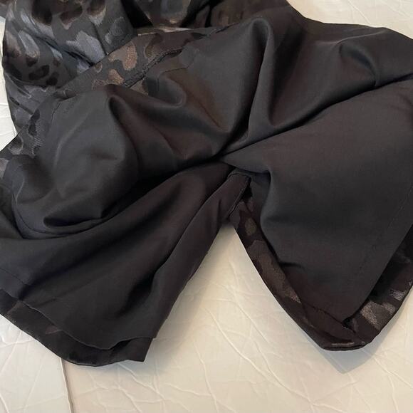 Chetta B Black Animal Print Beaded Party Event Feminine Dress NWOT Size 10 - Picture 9 of 14